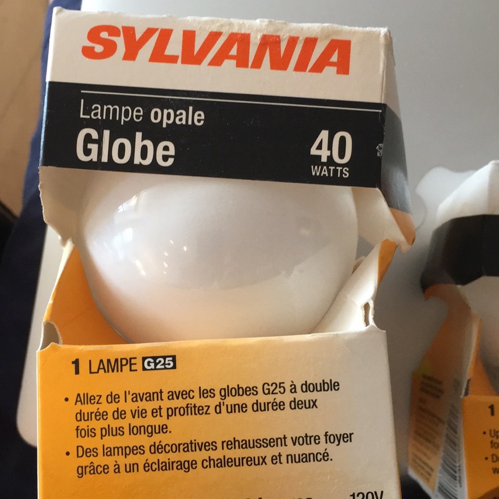 See Photo 4 Sylvania bulb 40 W 120 V Globe. NEW